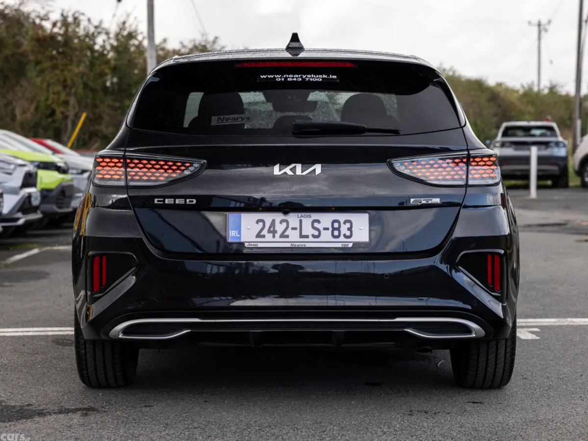 Kia Ceed Hatchback, Petrol, 2024, Black