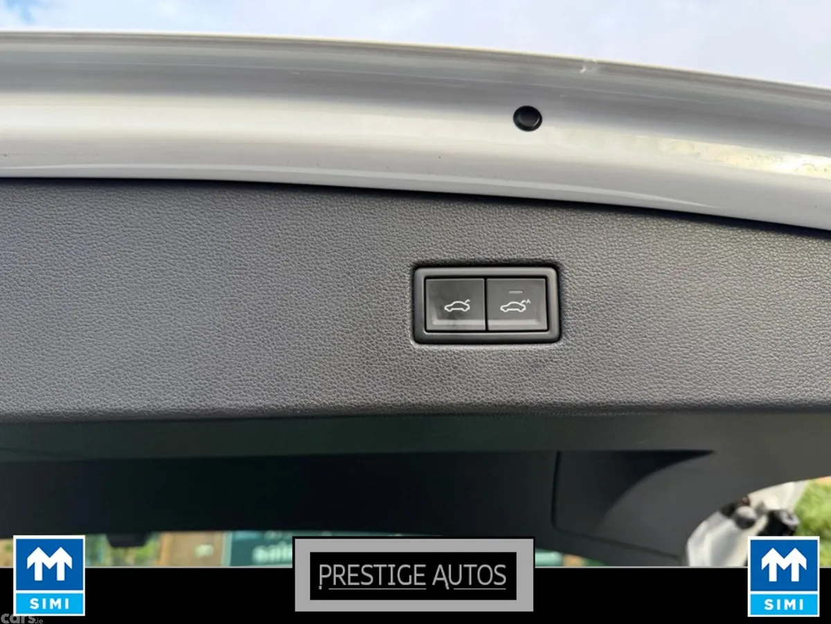 Volkswagen Tiguan SUV, Diesel, 2018, White