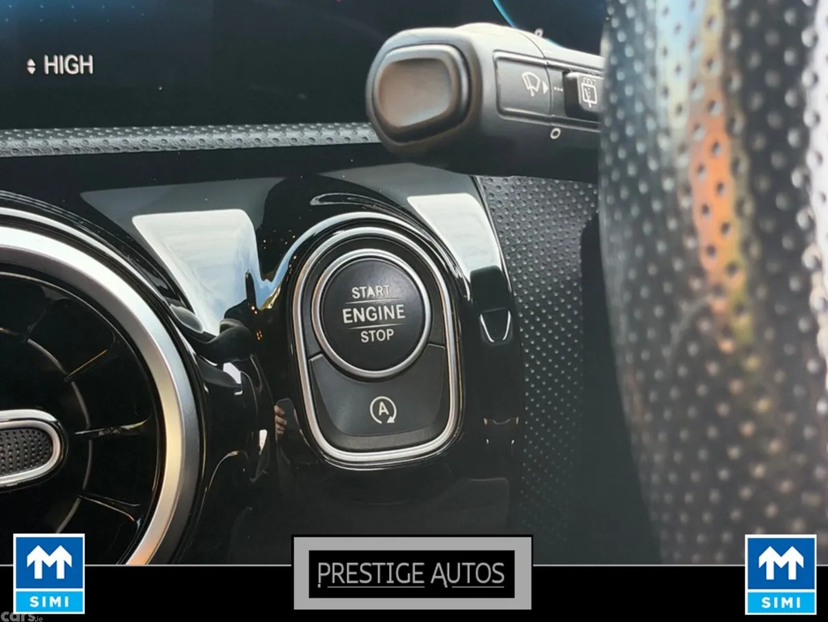 Mercedes-Benz A-Class Hatchback, Diesel, 2019, White