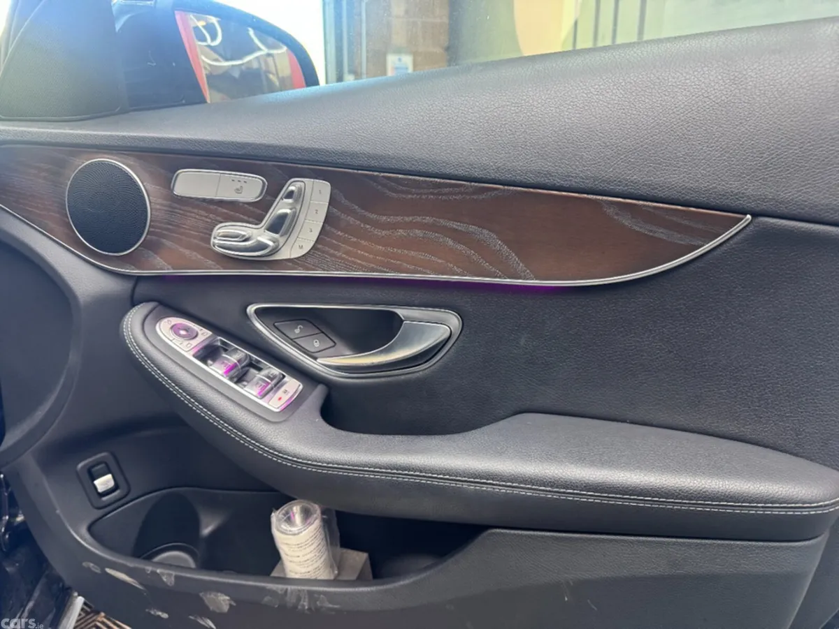 Mercedes-Benz C-Class Saloon, Petrol, 2020, Blue