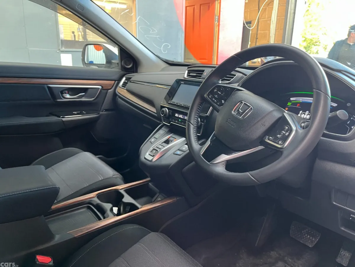 Honda CR-V SUV, Petrol Hybrid, 2019, White