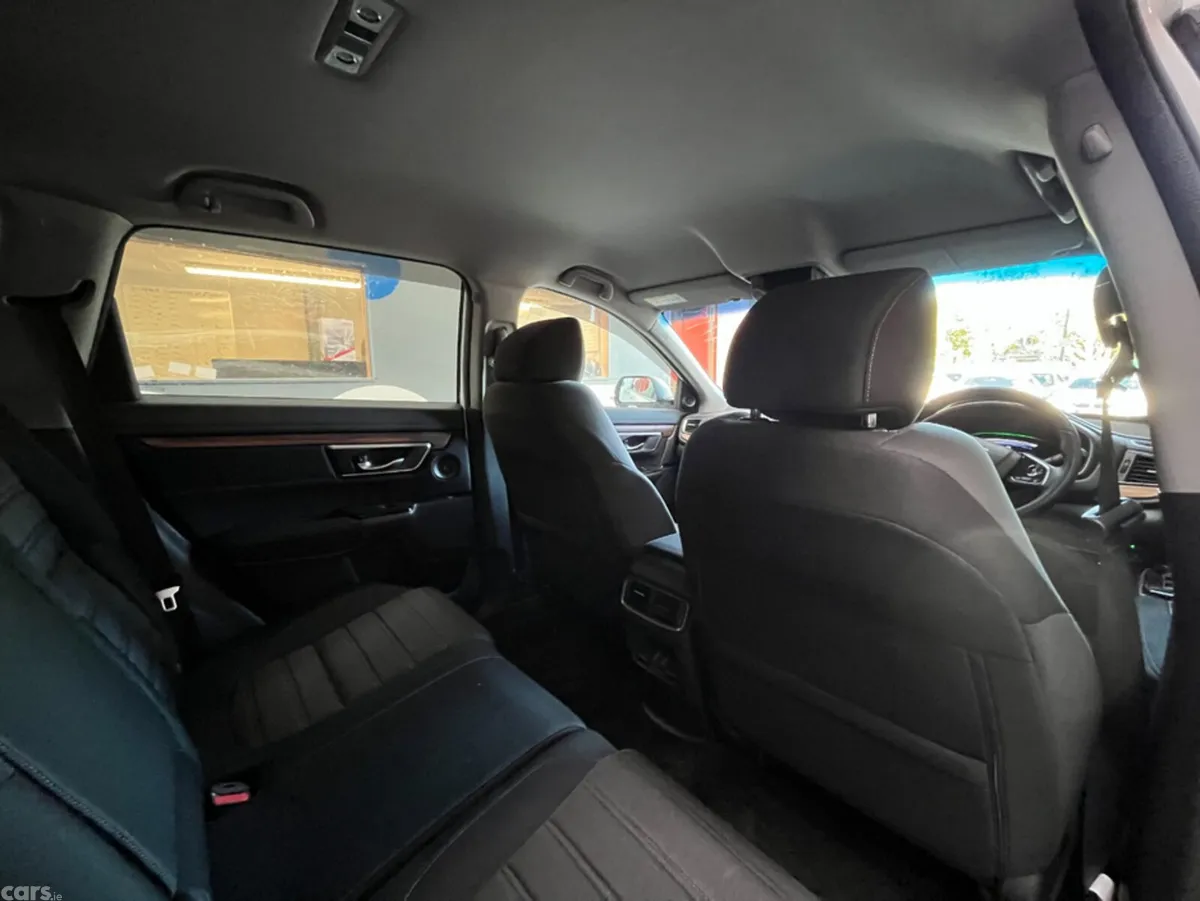 Honda CR-V SUV, Petrol Hybrid, 2019, White