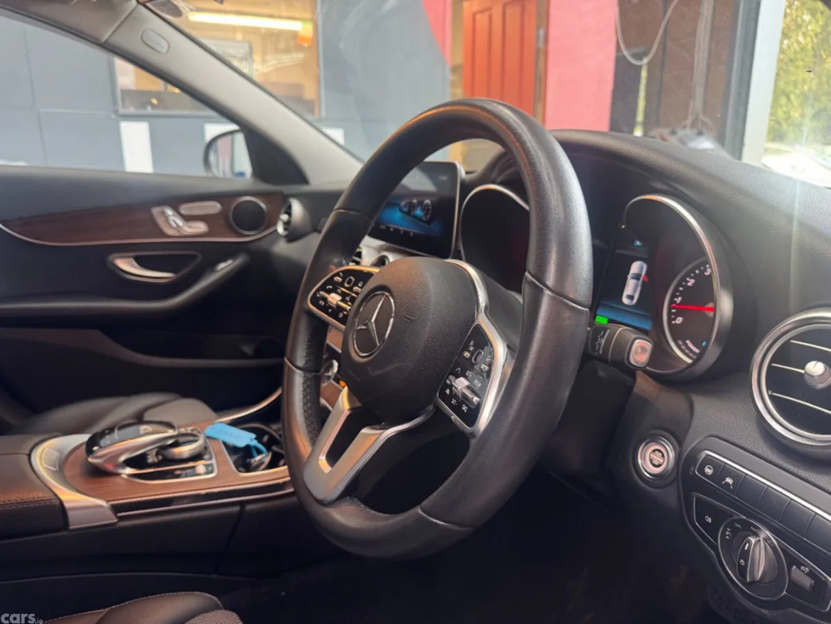 Mercedes-Benz C-Class Saloon, Petrol, 2018, Silver