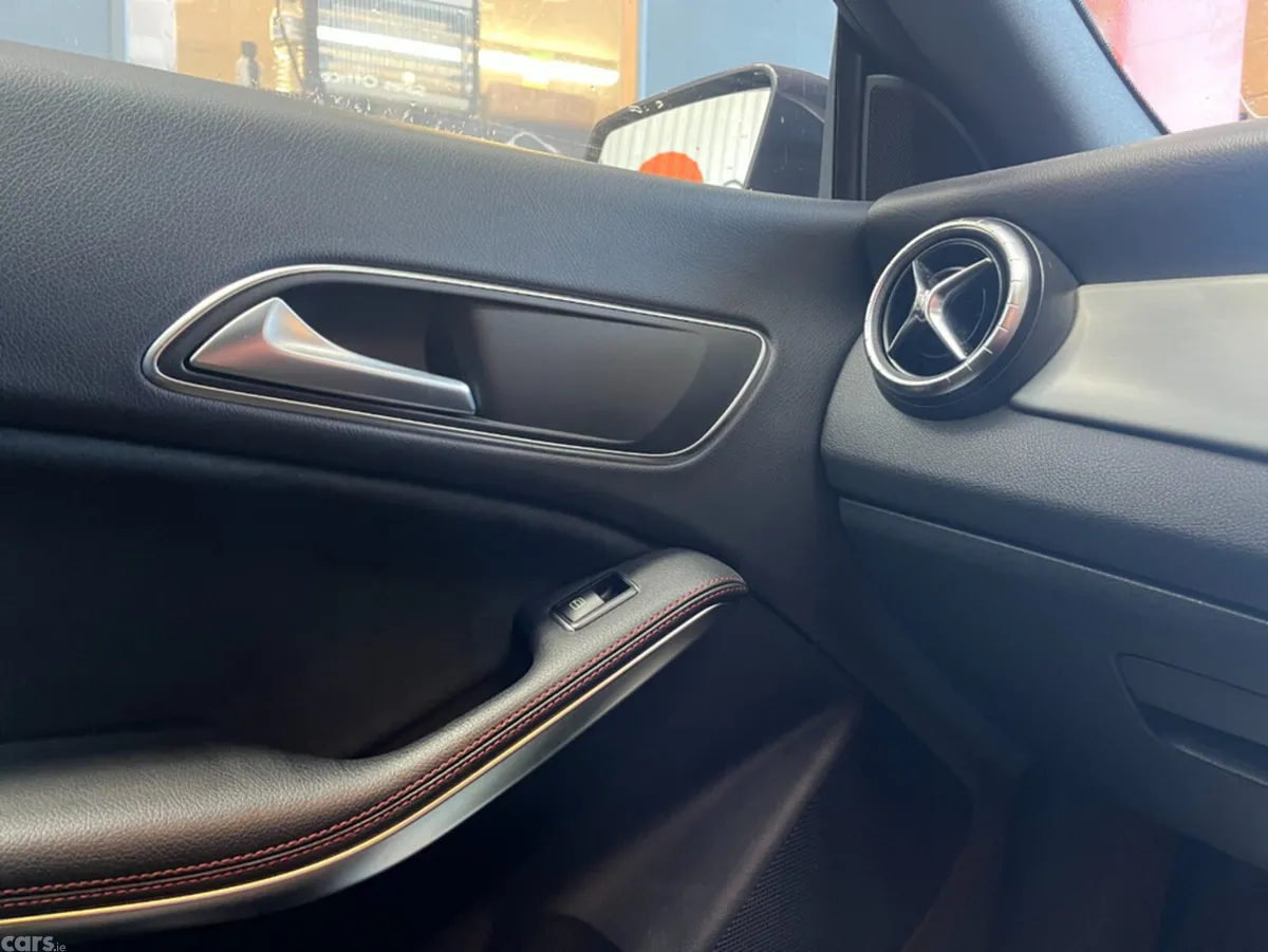 Mercedes-Benz CLA Saloon, Petrol, 2016, Black