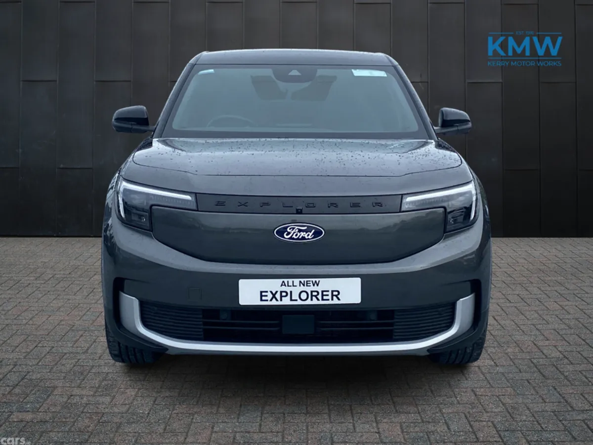 Ford Explorer SUV, Electric, 2026, Grey
