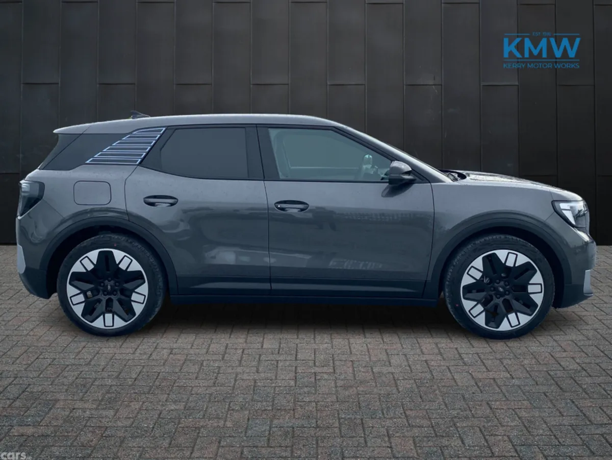 Ford Explorer SUV, Electric, 2026, Grey