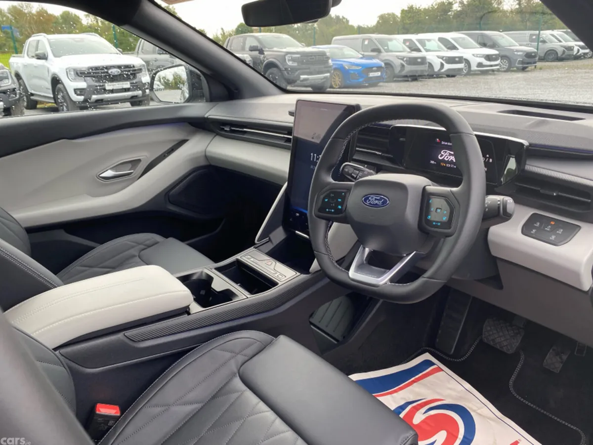 Ford Explorer SUV, Electric, 2026, Grey