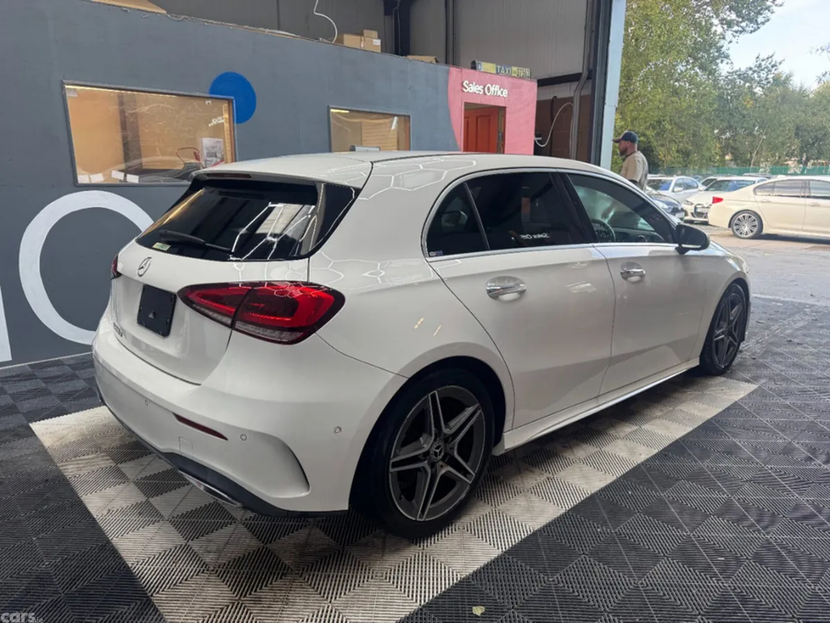 Mercedes-Benz C-Class Saloon, Petrol, 2019, White