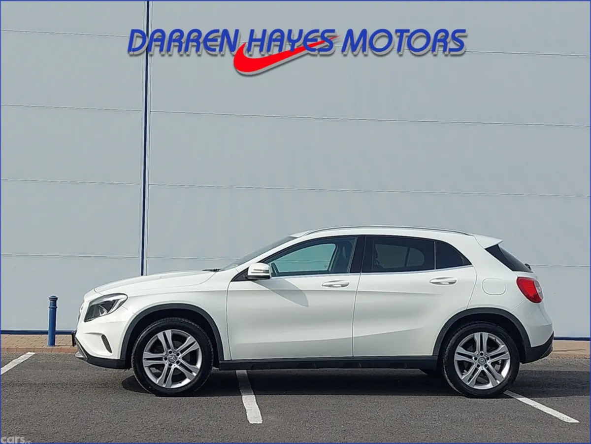 Mercedes-Benz GLA Estate, Diesel, 2015, White