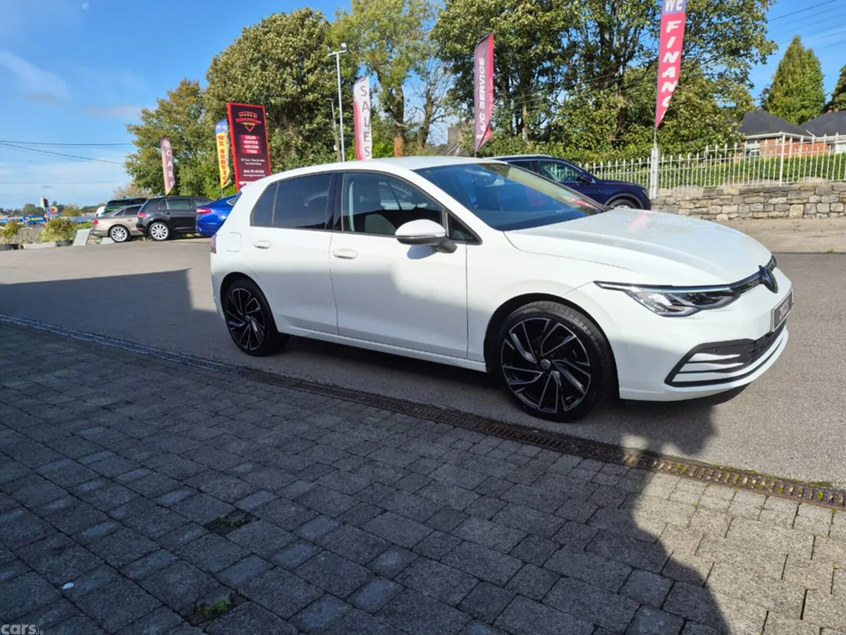 Volkswagen Golf Hatchback, Petrol, 2023, White