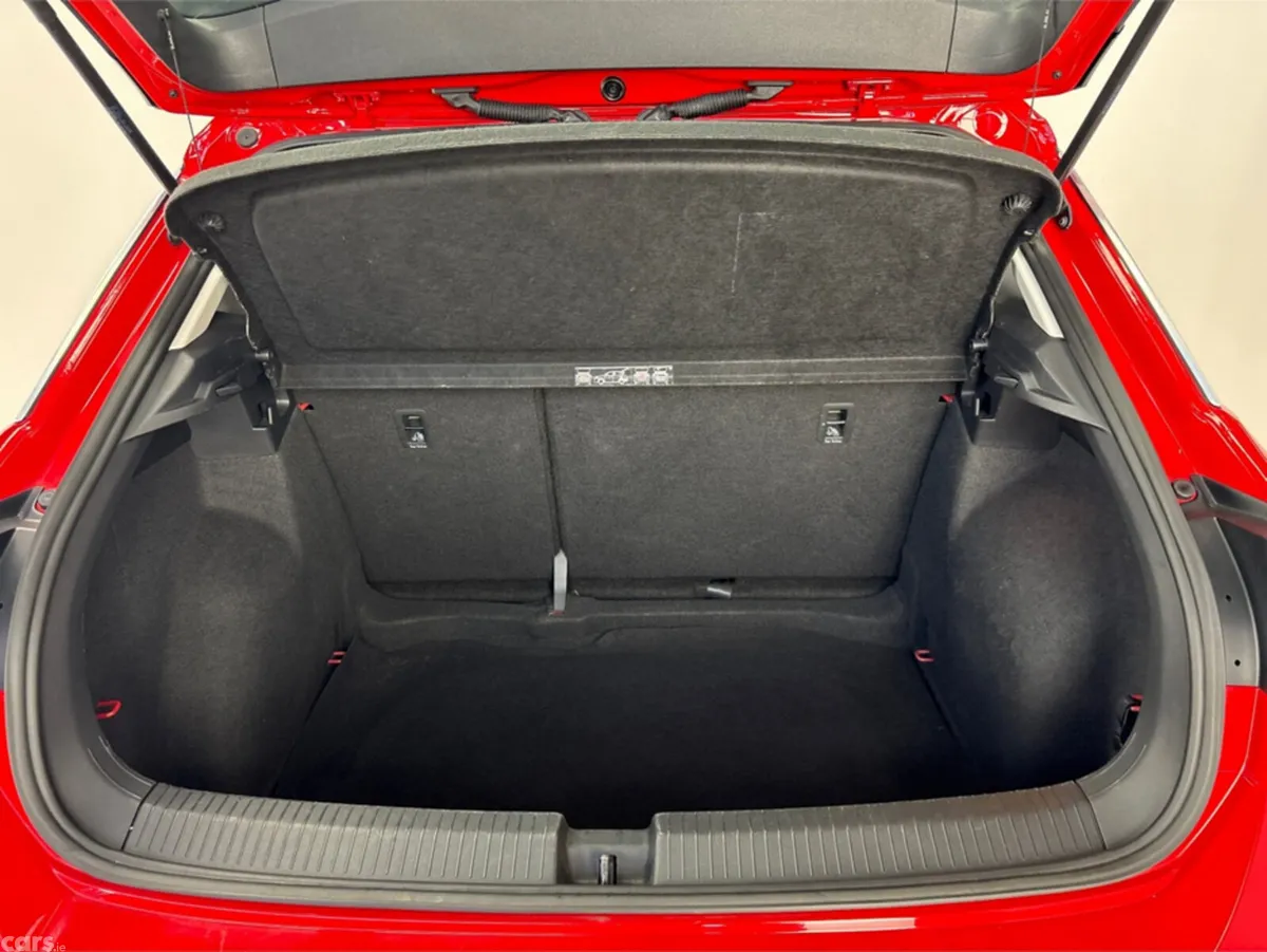 Volkswagen T-Roc Estate, Petrol, 2021, Red