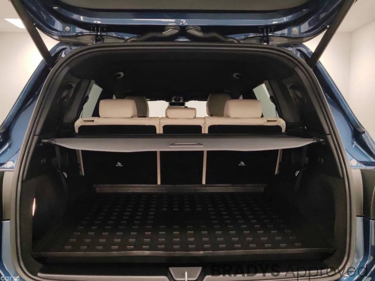 Mercedes-Benz EQB SUV, Electric, 2024, Blue