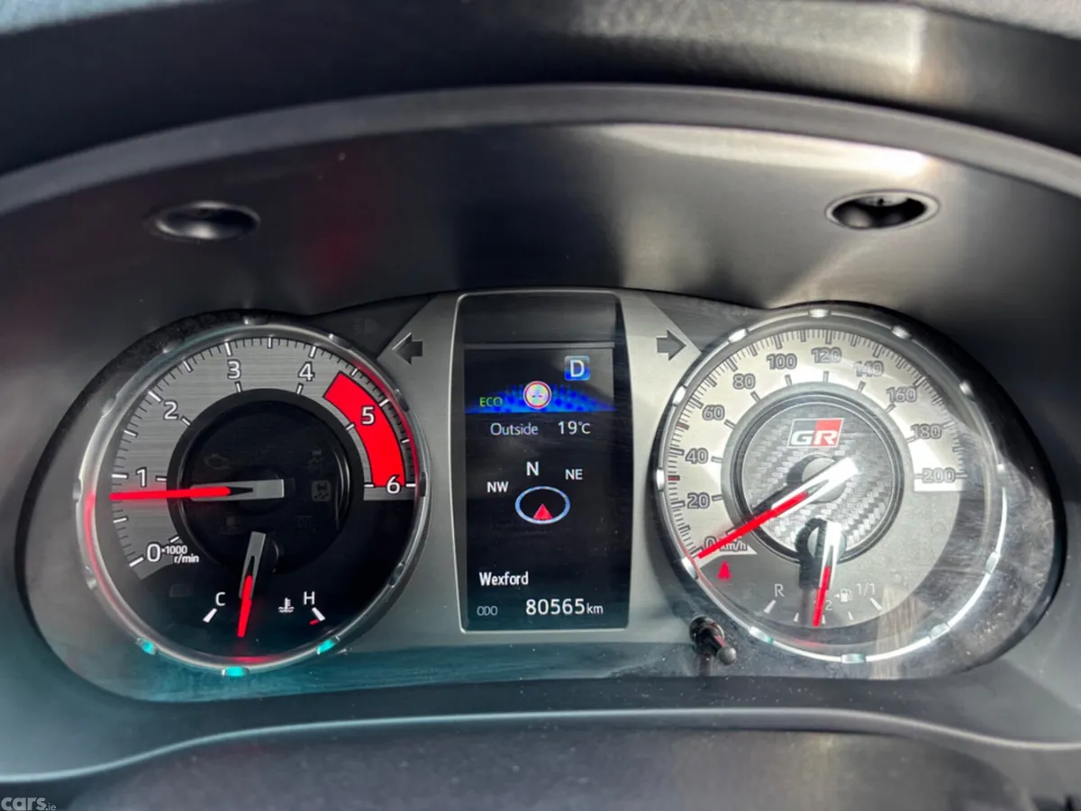 Toyota Hilux SUV, Diesel, 2023, Silver
