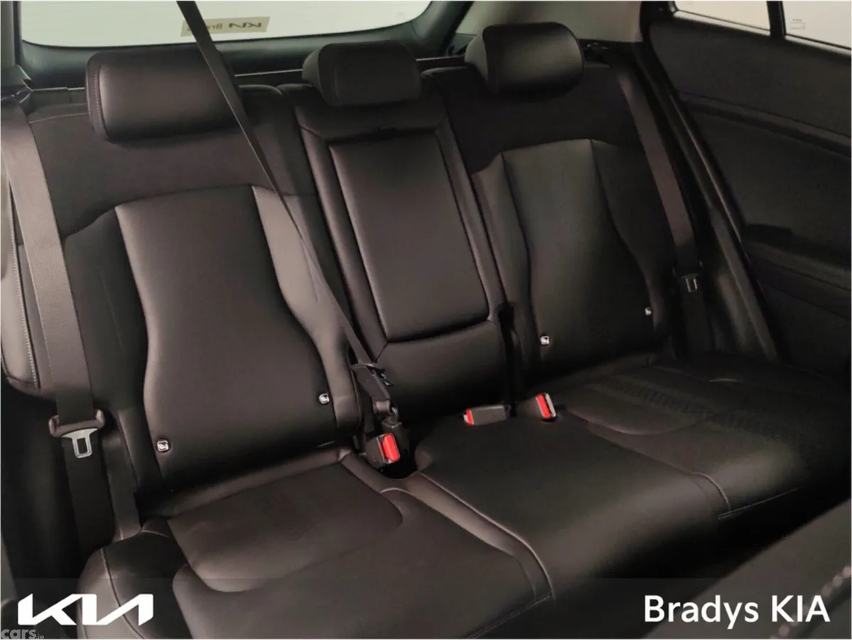 Kia Sportage MPV, Petrol Plug-in Hybrid, 2026, Grey