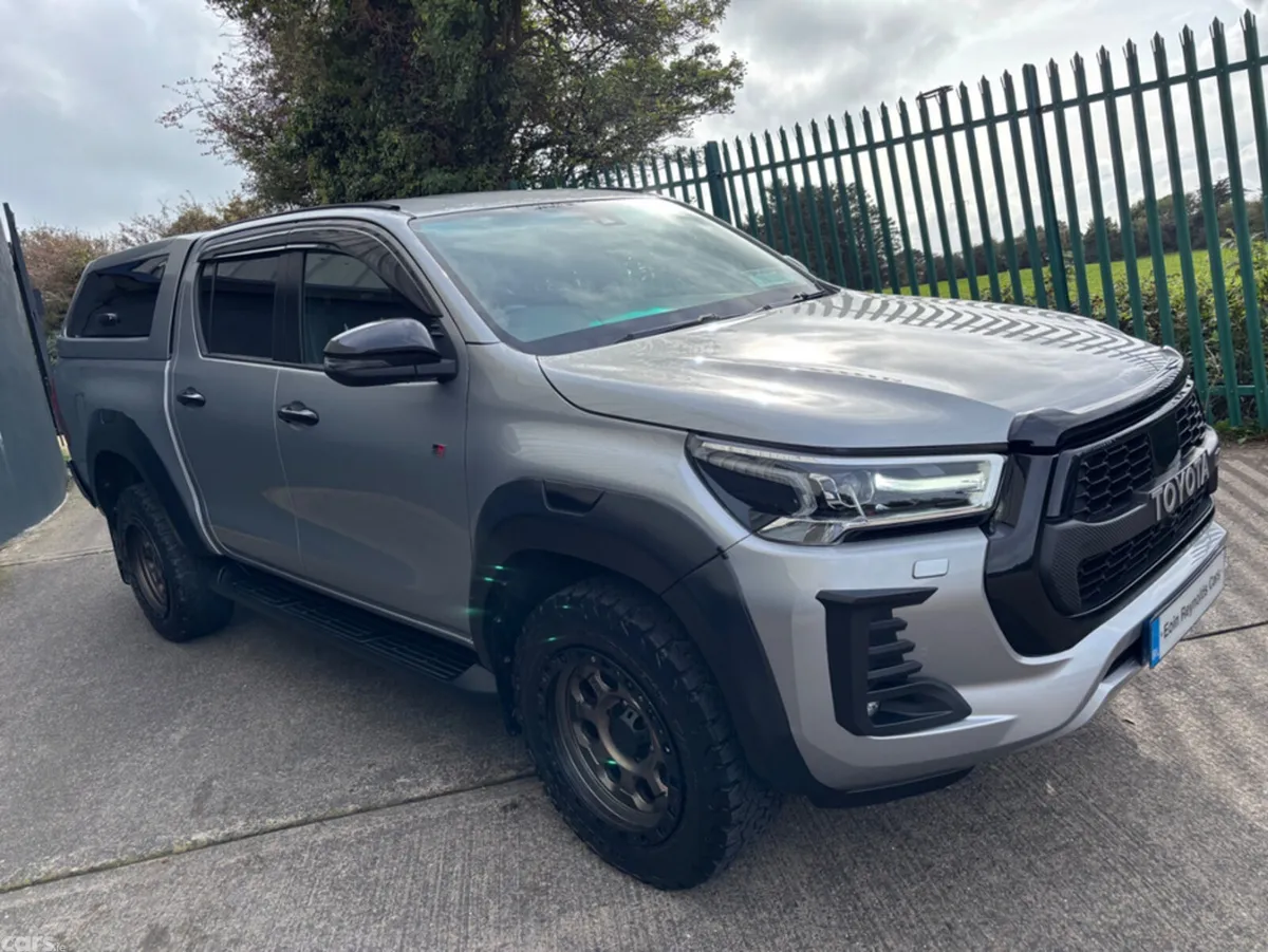 Toyota Hilux SUV, Diesel, 2023, Silver