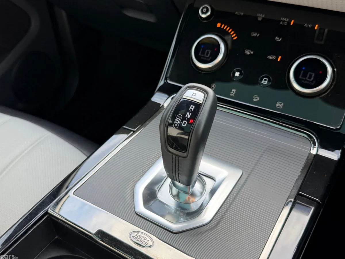 Land Rover Range Rover Evoque Estate, Petrol Hybrid, 2023, Black