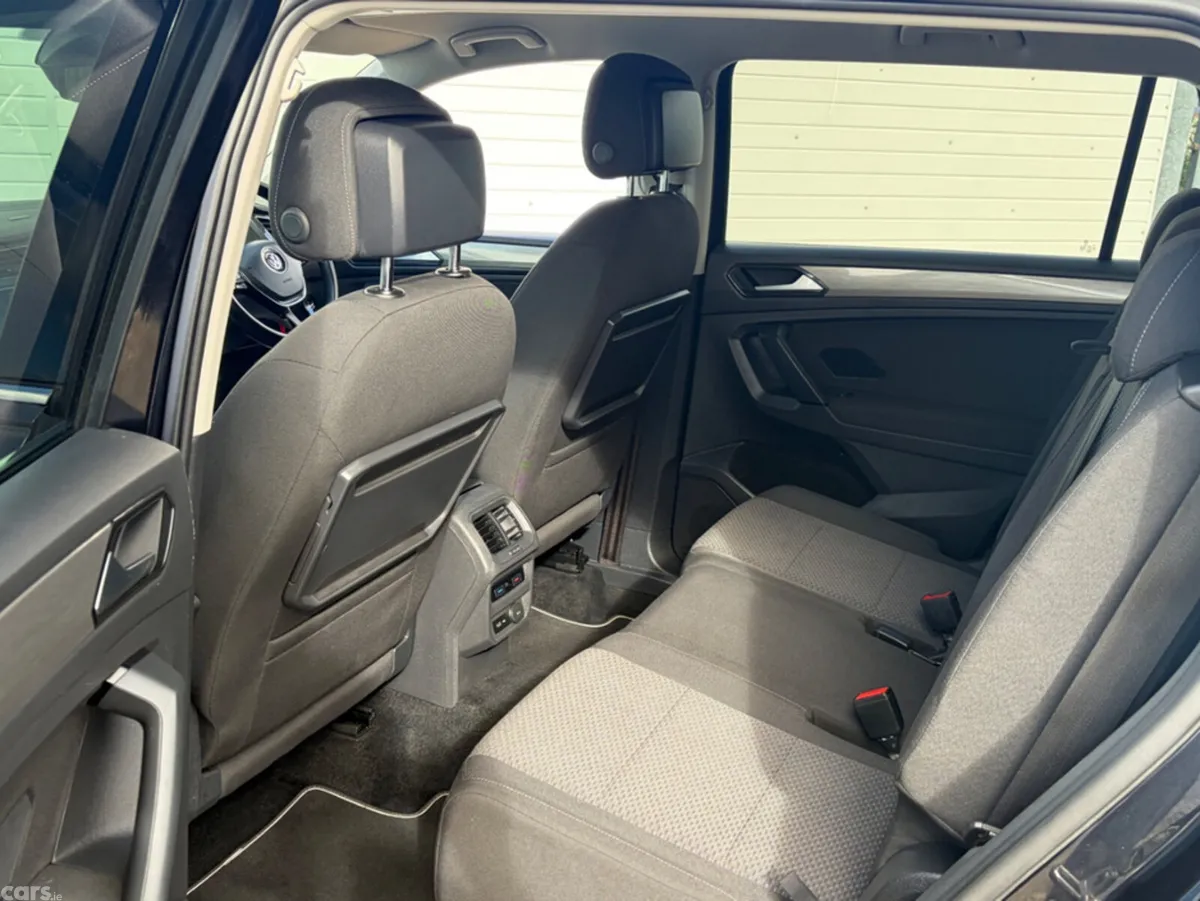 Volkswagen Tiguan SUV, Diesel, 2018, Black