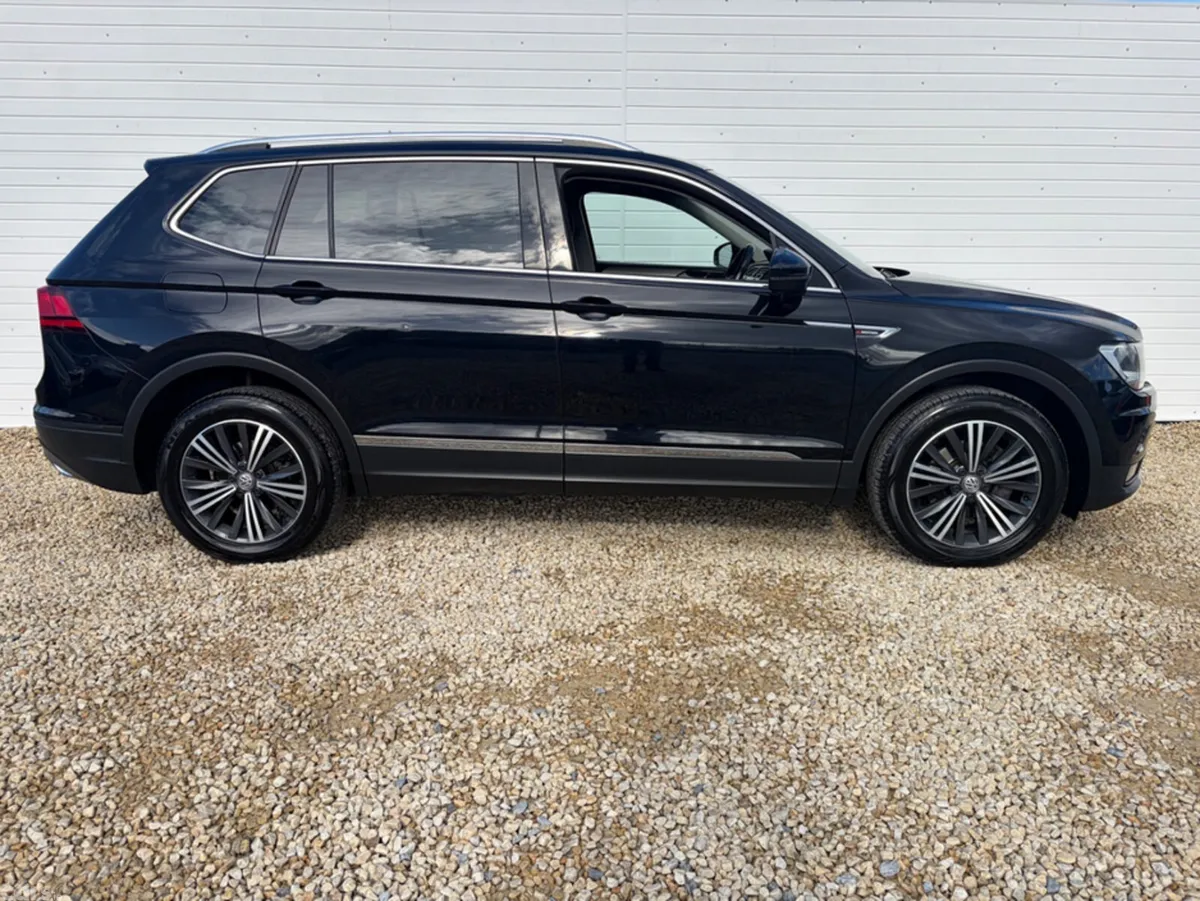 Volkswagen Tiguan SUV, Diesel, 2018, Black