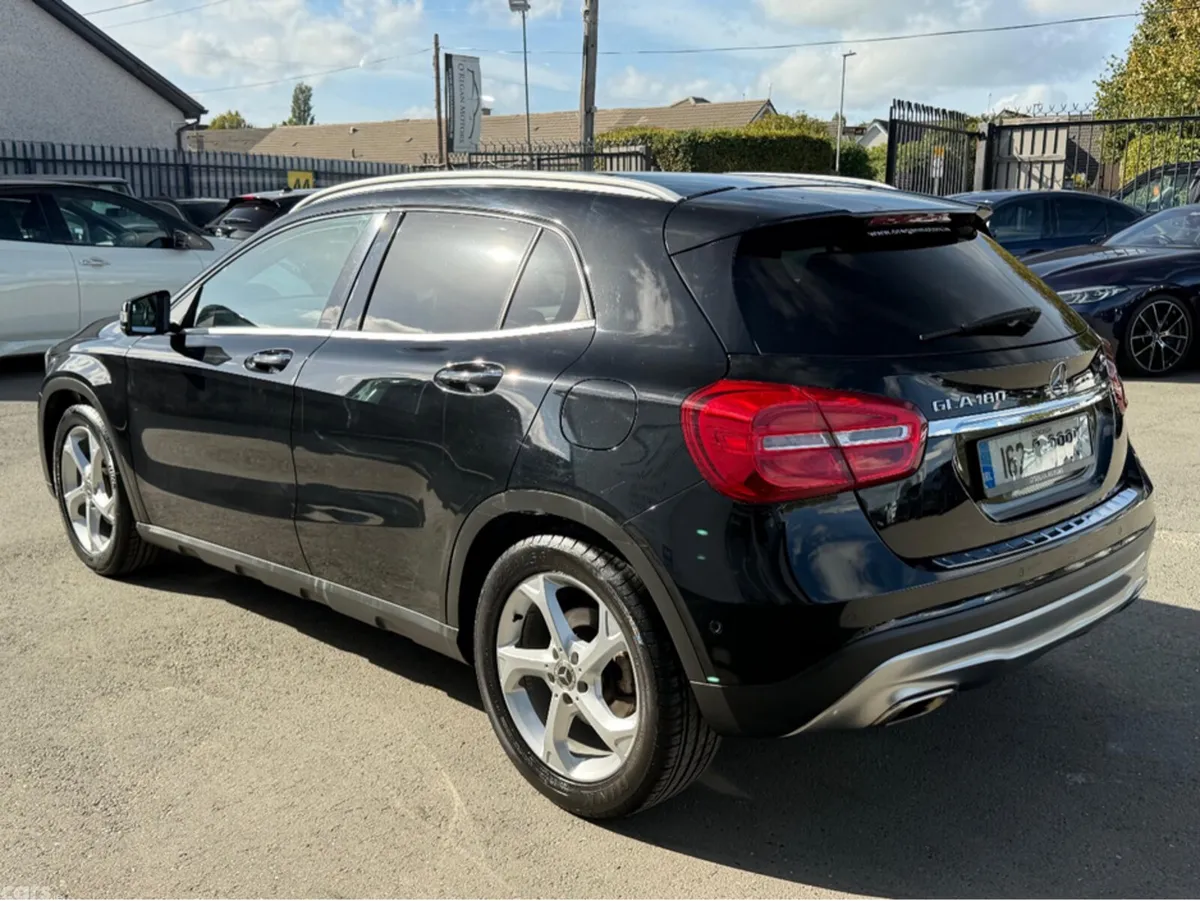 Mercedes-Benz GLA Estate, Petrol, 2016, Black