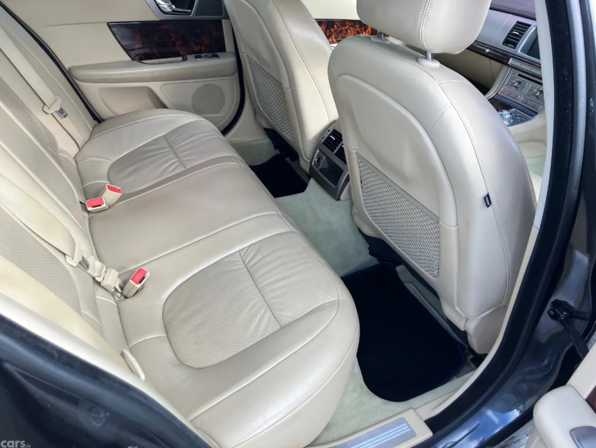 Jaguar XF Saloon, Diesel, 2011, Grey