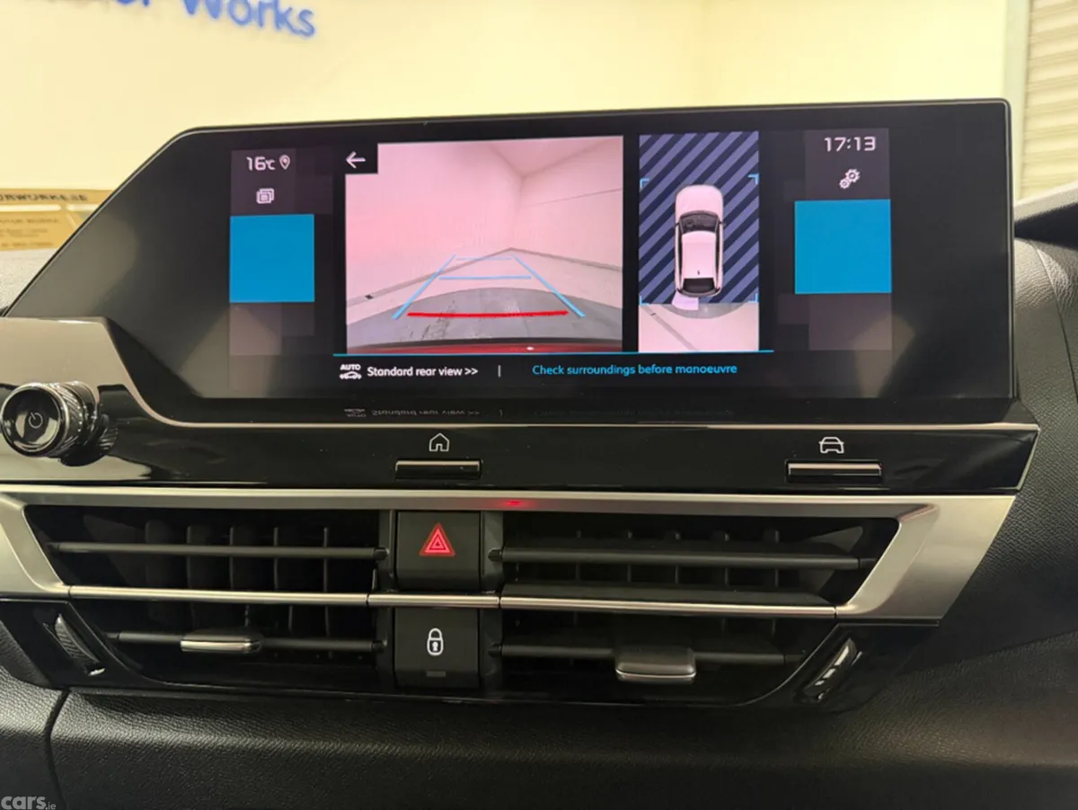 Citroen C4 Hatchback, Diesel, 2022, Red