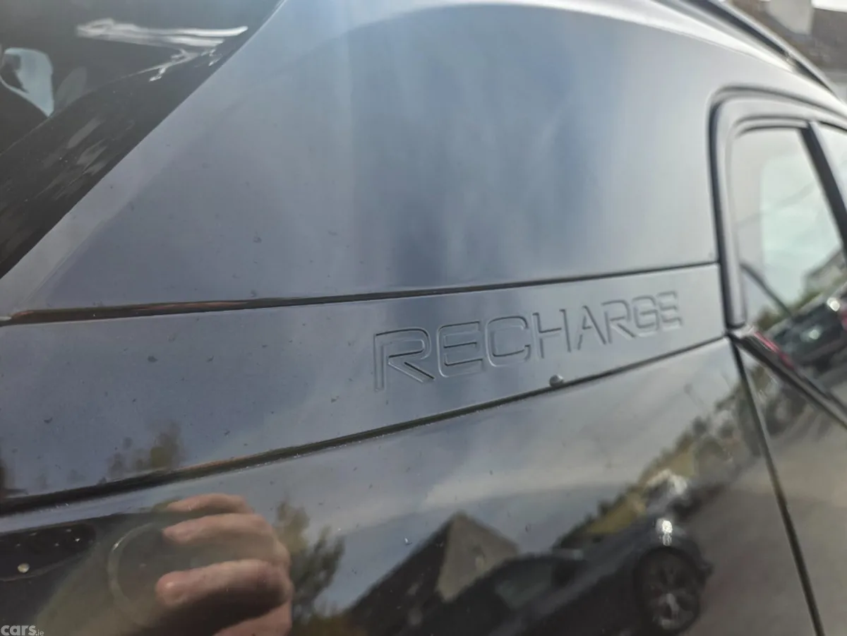 Volvo XC40 Estate, Petrol Plug-in Hybrid, 2023, Black