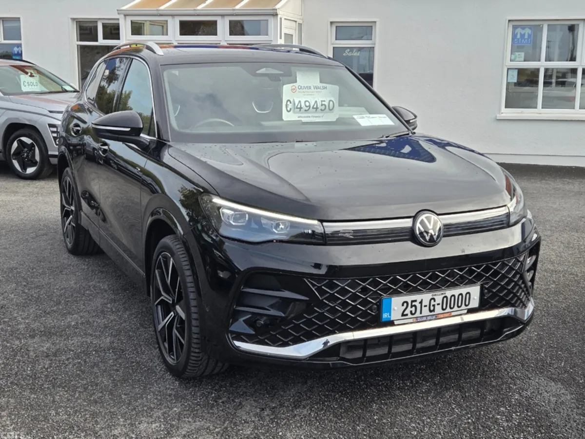 Volkswagen Tiguan Estate, Petrol Plug-in Hybrid, 2025, Black