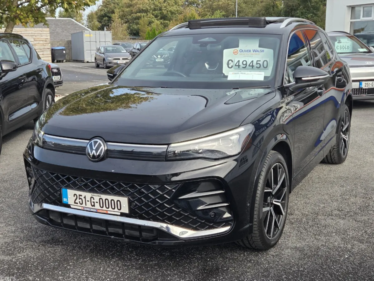 Volkswagen Tiguan Estate, Petrol Plug-in Hybrid, 2025, Black