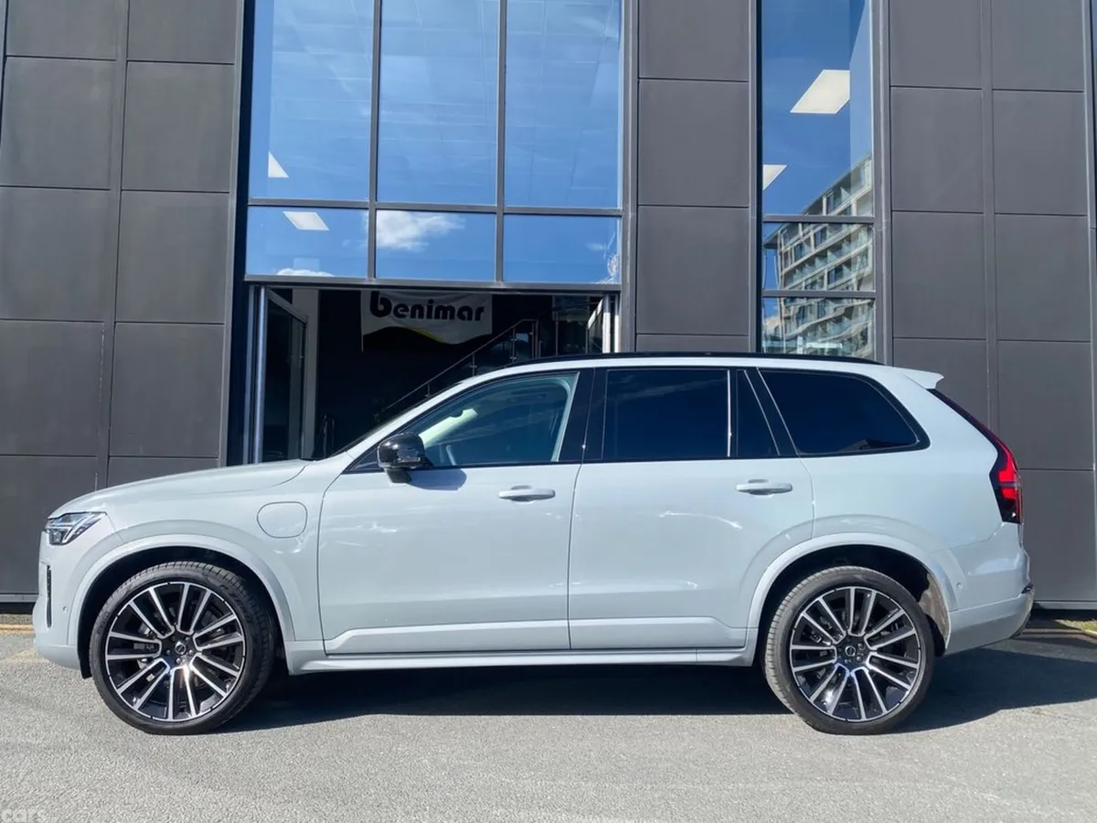Volvo XC90 Estate, Petrol Plug-in Hybrid, 2026, Grey