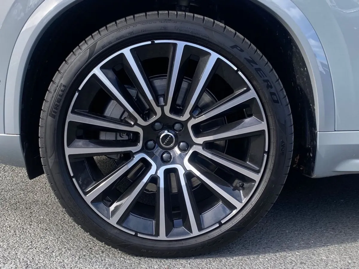 Volvo XC90 Estate, Petrol Plug-in Hybrid, 2026, Grey