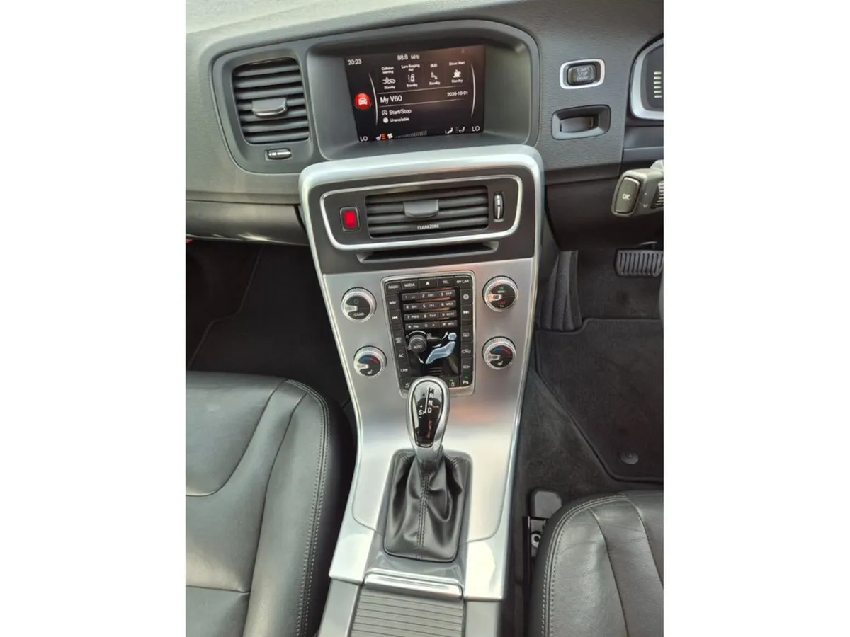 Volvo V60 Estate, Diesel, 2018, Black
