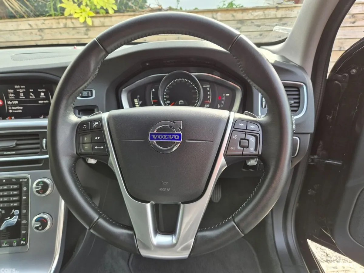 Volvo V60 Estate, Diesel, 2018, Black