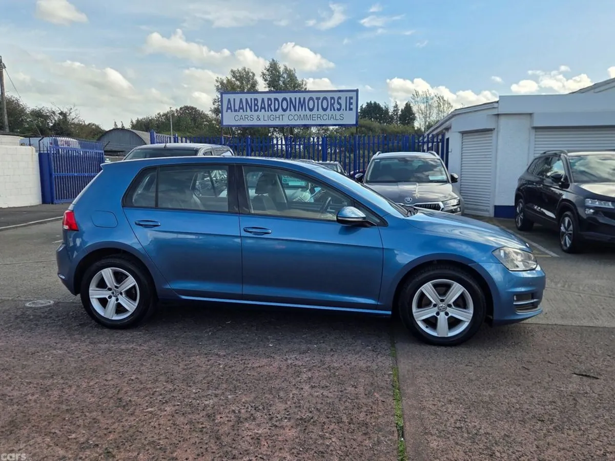 Volkswagen Golf Hatchback, Diesel, 2016, Blue