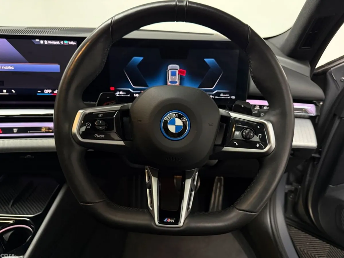 BMW 5-Series Estate, Petrol Plug-in Hybrid, 2025, Grey