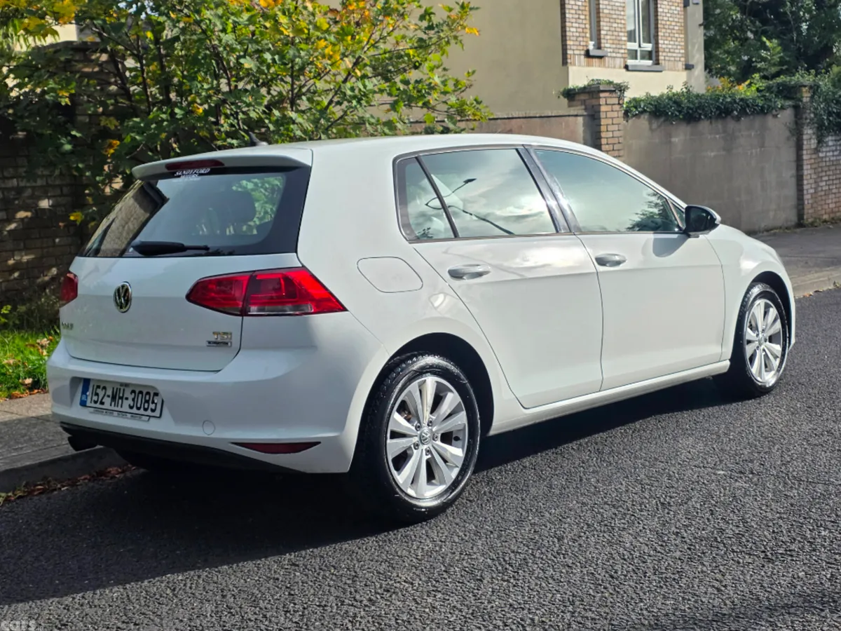 Volkswagen Golf Hatchback, Petrol, 2015, White
