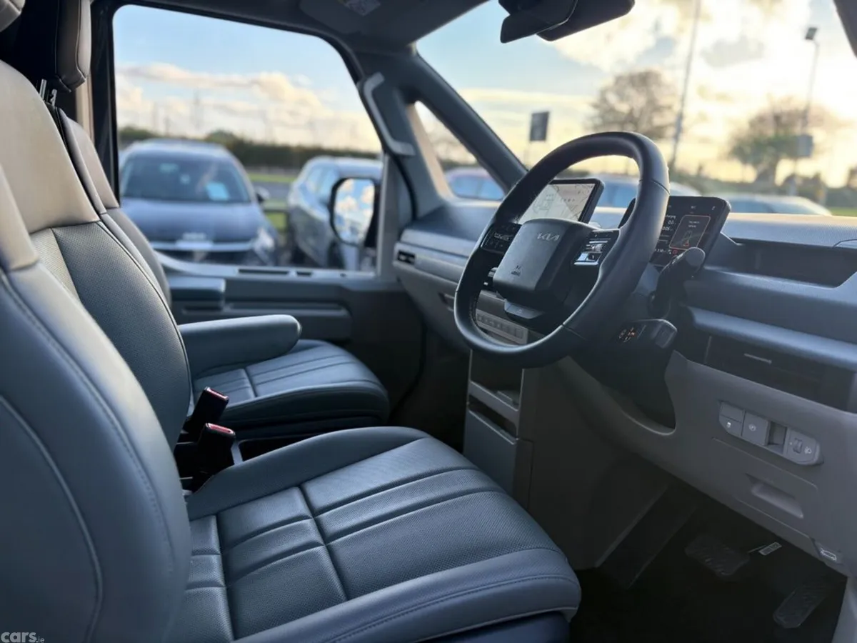 Kia PV5 Van, Electric, 2026, Grey