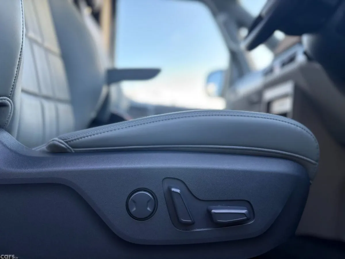 Kia PV5 Van, Electric, 2026, Grey