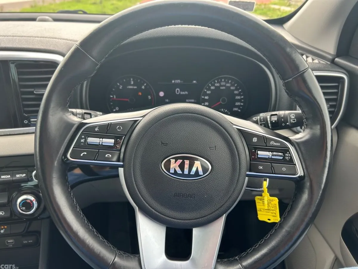 Kia Sportage SUV, Diesel Hybrid, 2021, Black