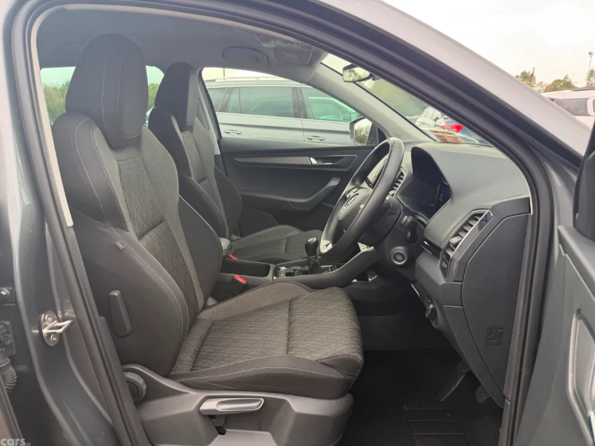 Skoda Karoq SUV, Diesel, 2024, Grey