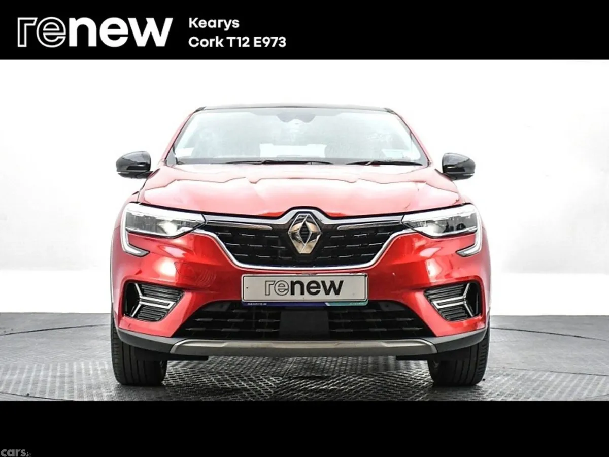 Renault Arkana SUV, Petrol, 2023, Red