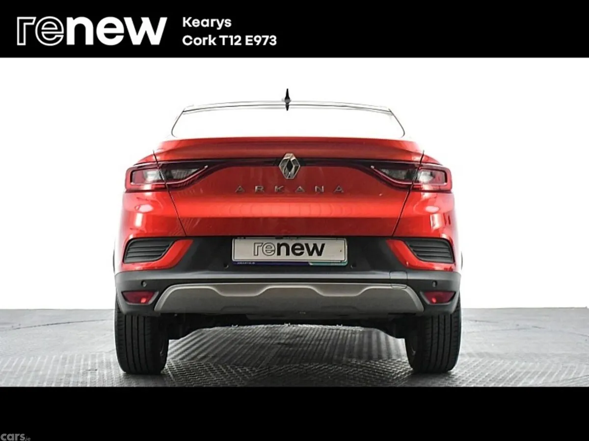 Renault Arkana SUV, Petrol, 2023, Red