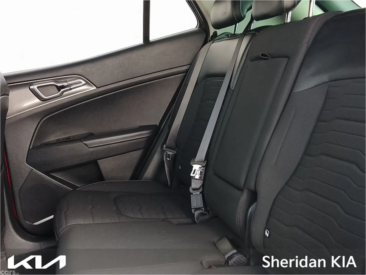 Kia Sportage SUV, Diesel Hybrid, 2023, Red