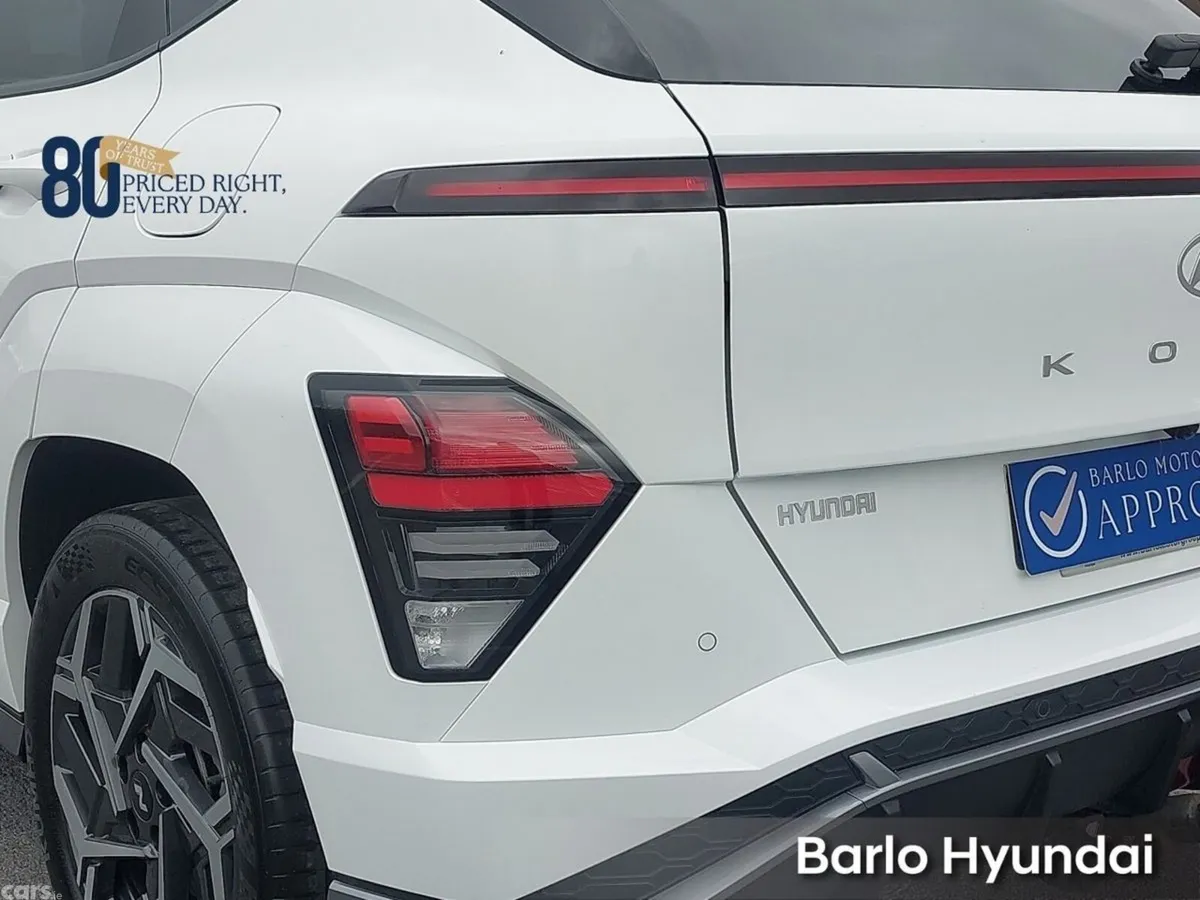 Hyundai KONA MPV, Petrol, 2023, White