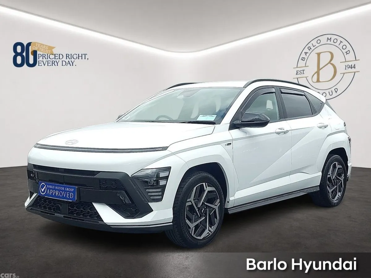 Hyundai KONA MPV, Petrol, 2023, White