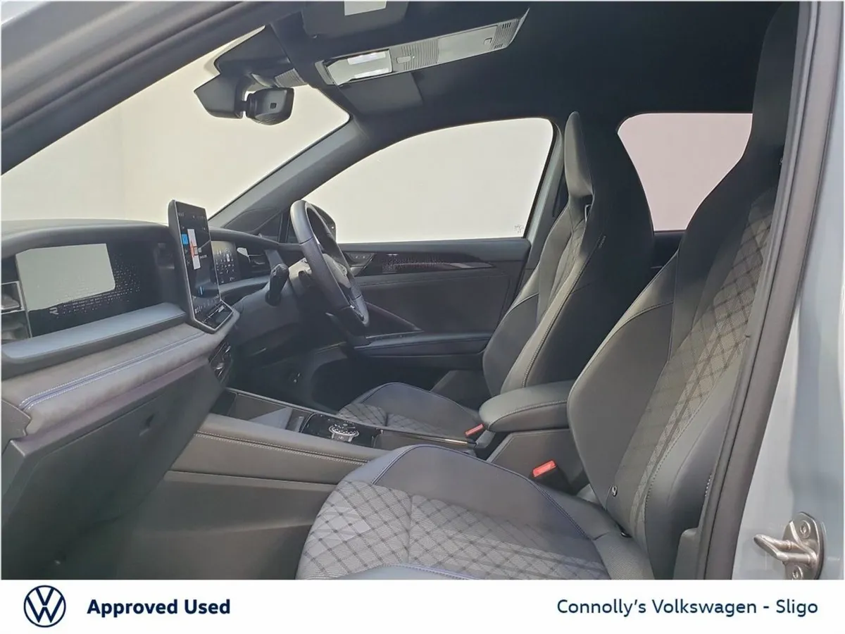 Volkswagen Tayron SUV, Petrol Hybrid, 2026, Silver