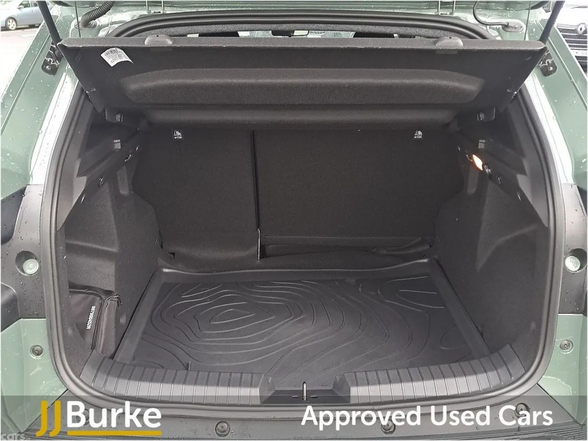 Dacia Duster SUV, Petrol Hybrid, 2026, Grey