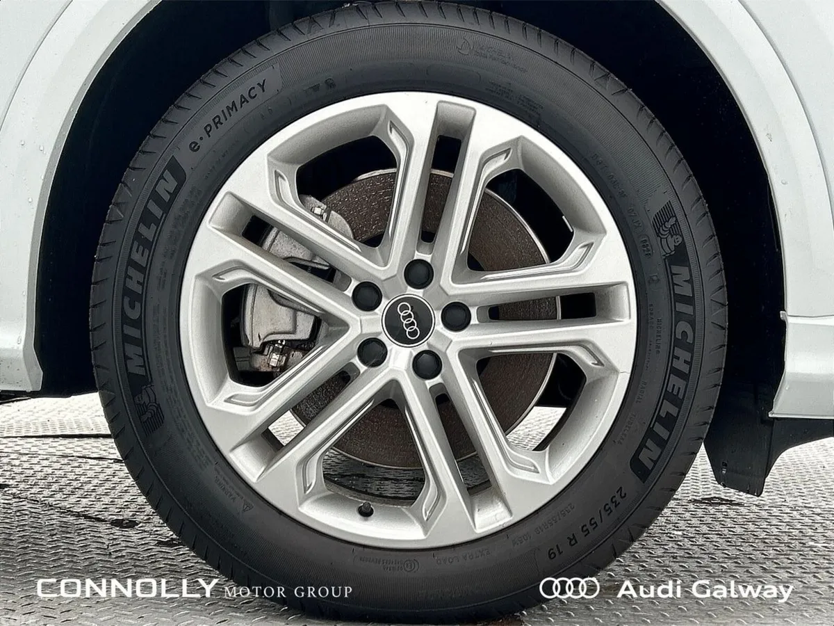 Audi Q5 SUV, Petrol Plug-in Hybrid, 2027, White