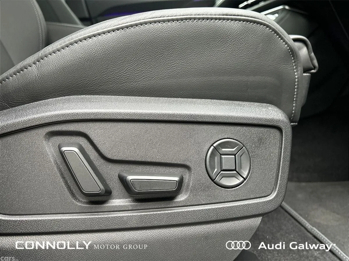 Audi Q5 SUV, Petrol Plug-in Hybrid, 2027, White
