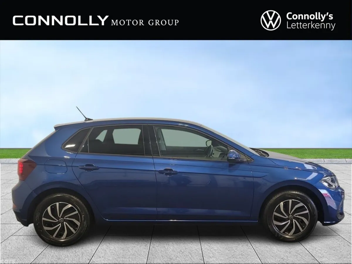 Volkswagen Polo Hatchback, Petrol, 2026, Blue