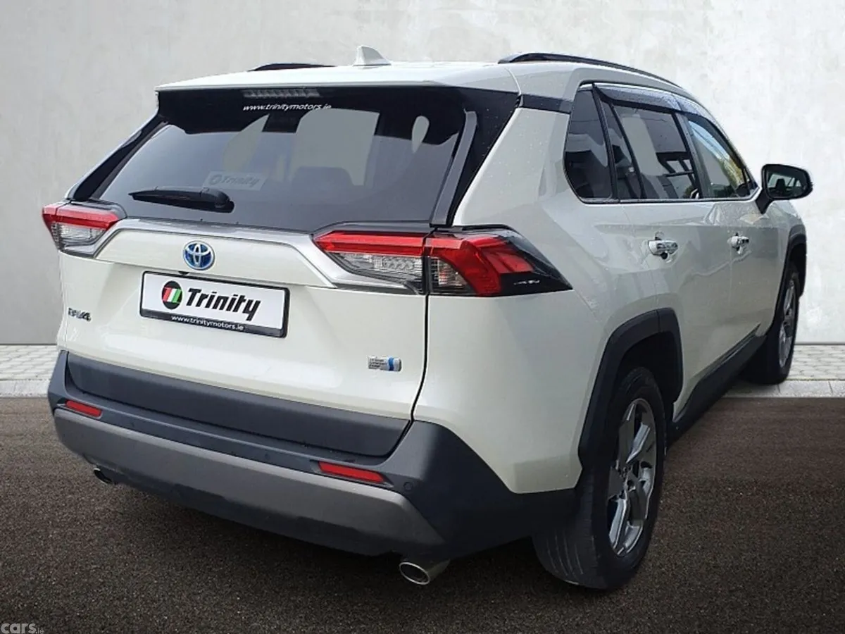 Toyota RAV4 SUV, Petrol Hybrid, 2021, White